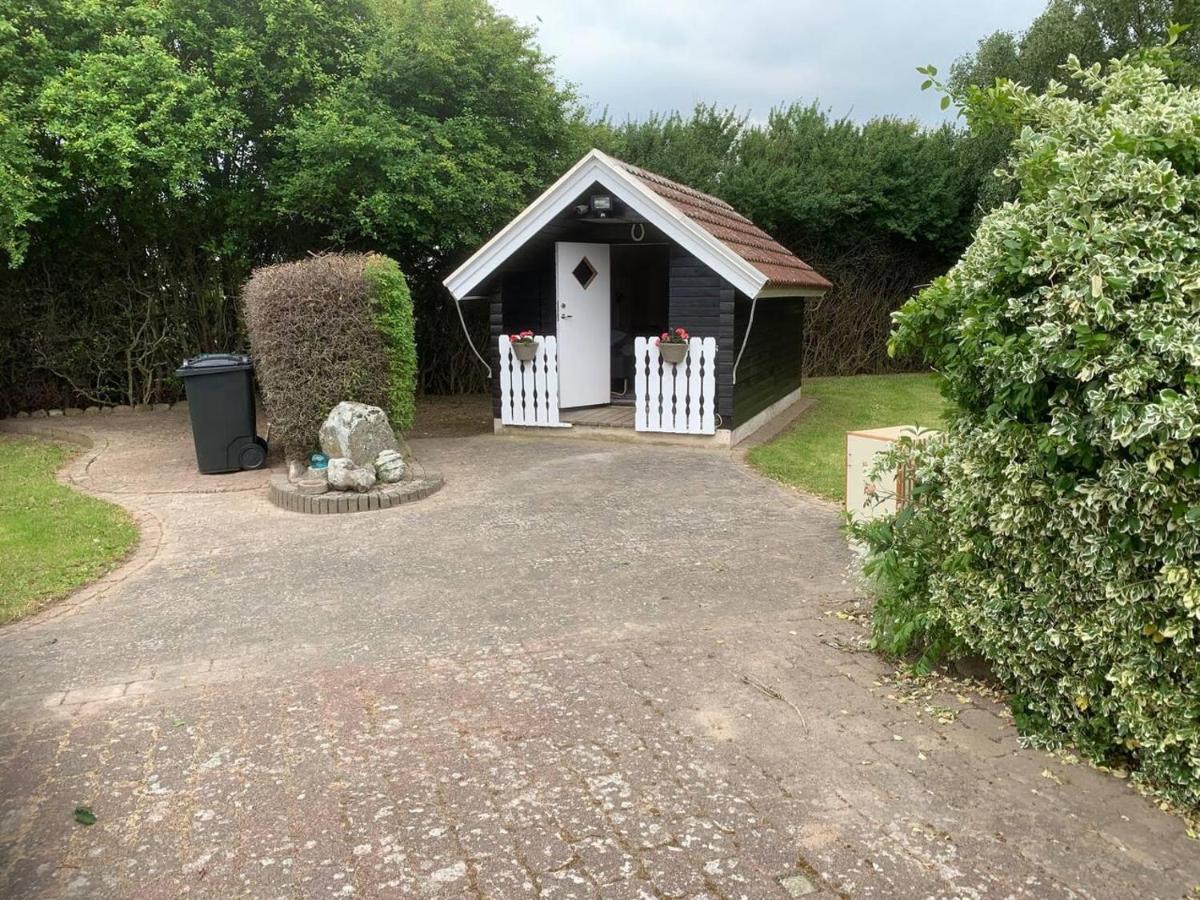 Stunning Romantik Cabin Close To Baltic Sea Villa Idestrup Bagian luar foto